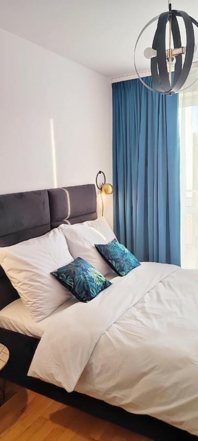 Cosmopolitan Apartament Z Bezplatnym, Prywatnym Parkingiem W Hali Garazowej Stary Toruń المظهر الخارجي الصورة